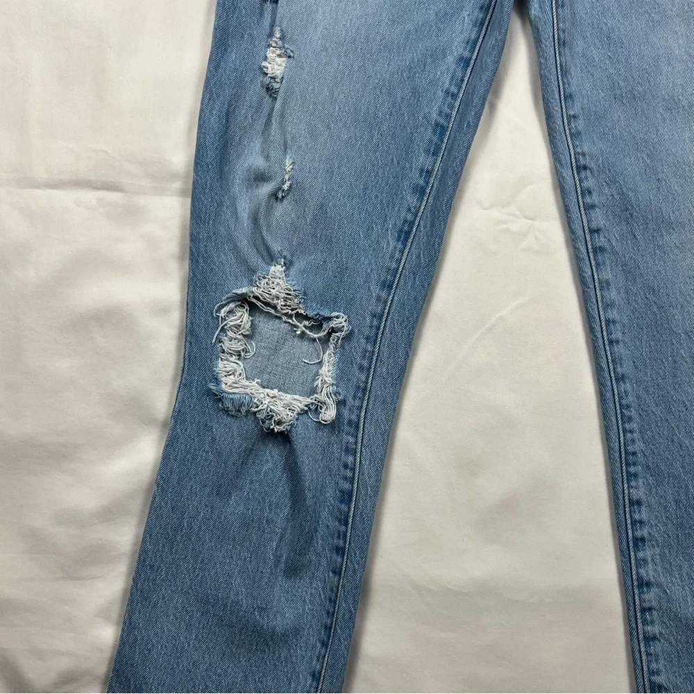 Abercrombie & Fitch The Boyfriend Mid Rise Jeans